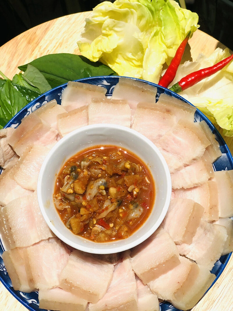 Bãi biển Lăng Cô