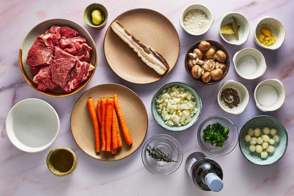 cách nấu bò sốt vang tại nhà