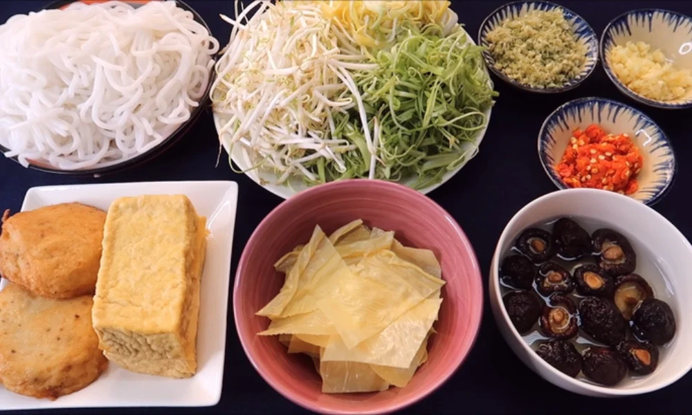 cách nấu bún bò huế chay