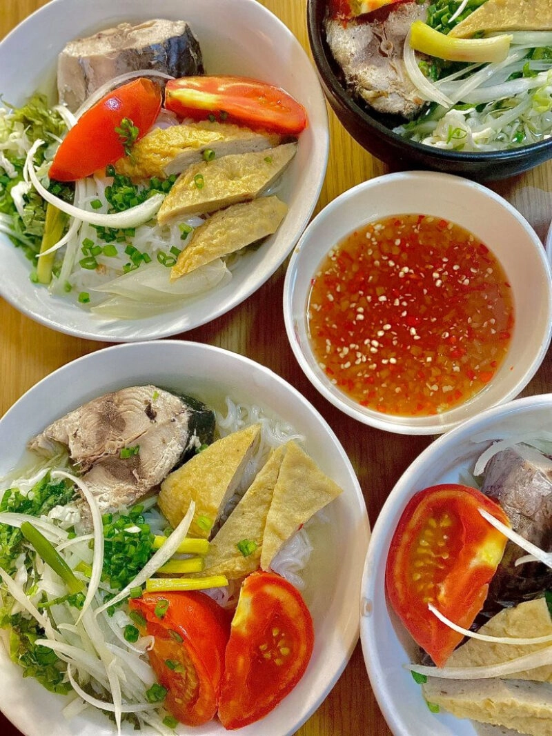 cách nấu bún cá ngừ