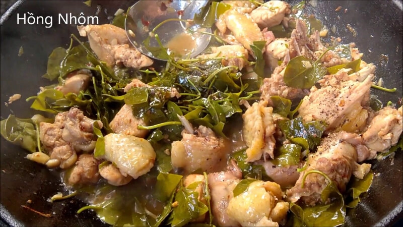 cách nấu lẩu gà lá giang