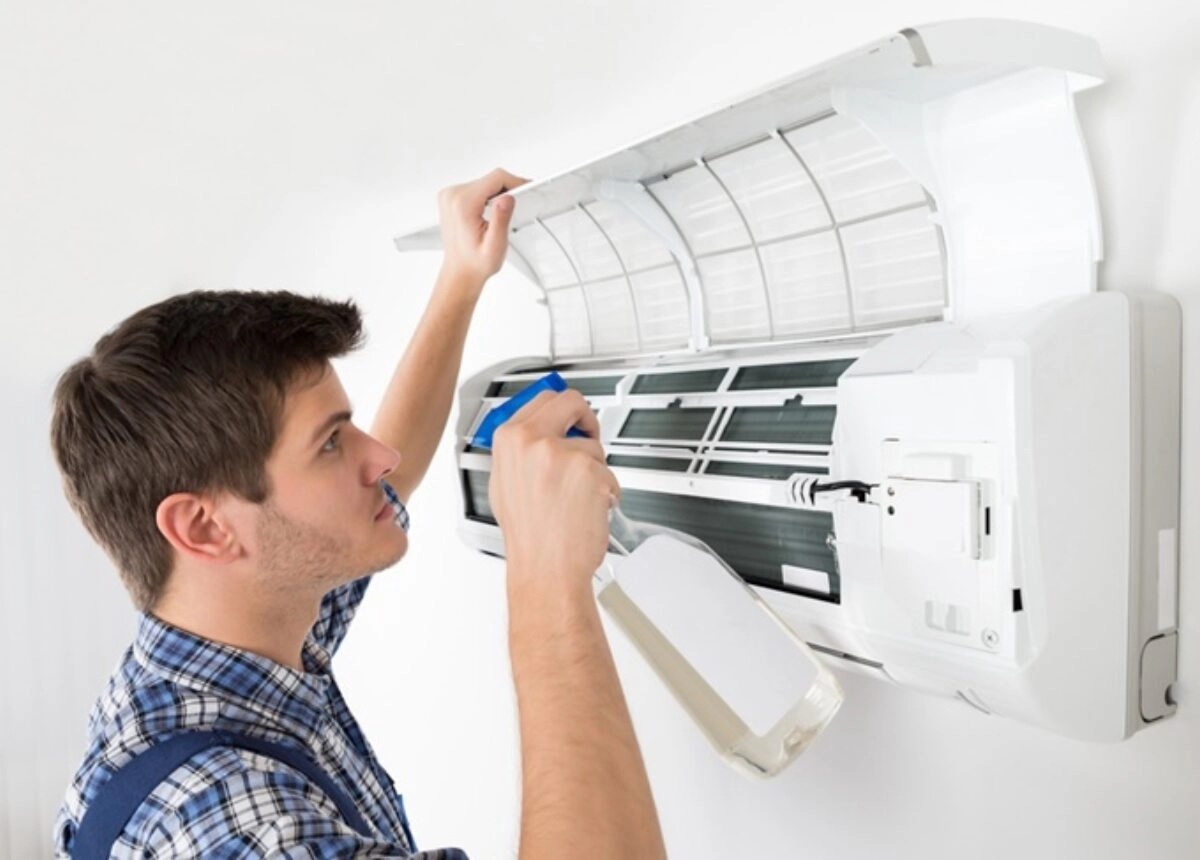 Cách Vệ Sinh Máy Lạnh