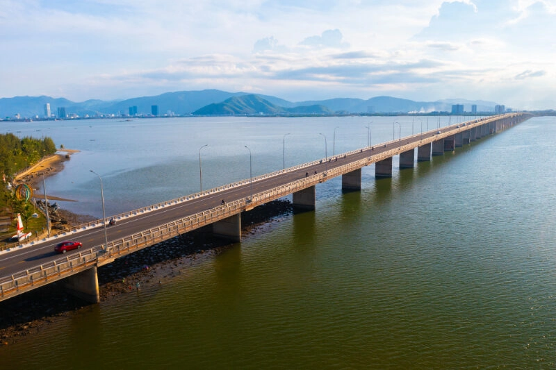 cây cầu đà nẵng