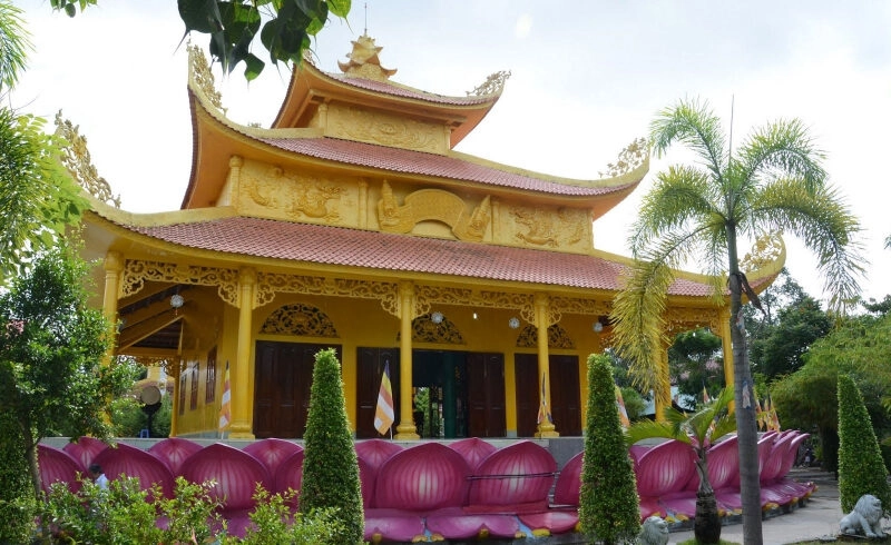 chùa Bến Tre