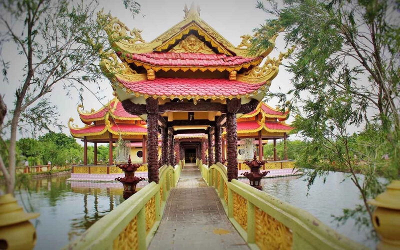 chùa Bến Tre