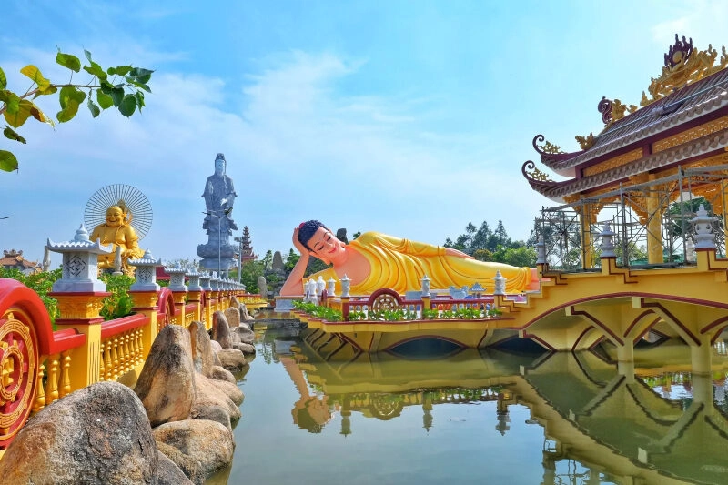chùa vạn phước bến tre