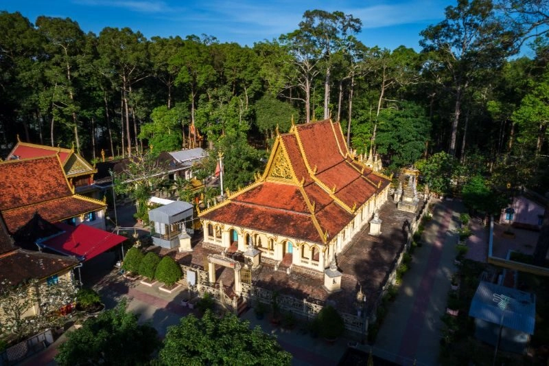 Du lịch trà vinh