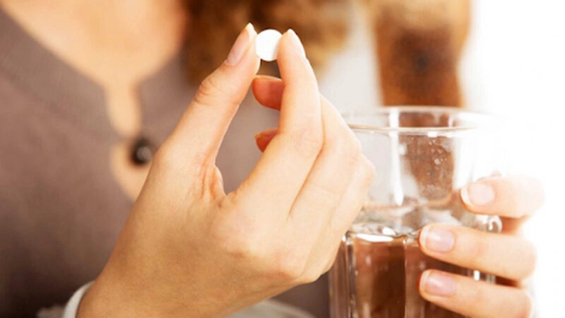 mẹo chữa đau mắt đỏ nhanh nhất