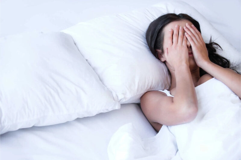 mẹo chữa mất ngủ dân gian