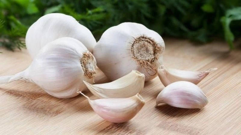 Mẹo dân gian chữa đầy hơi cho trẻ sơ sinh