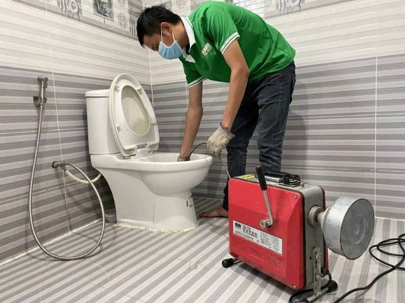mẹo thông tắc bồn cầu